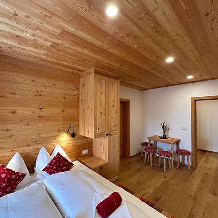 Hotel Surc Kranjska Gora Exteriör bild