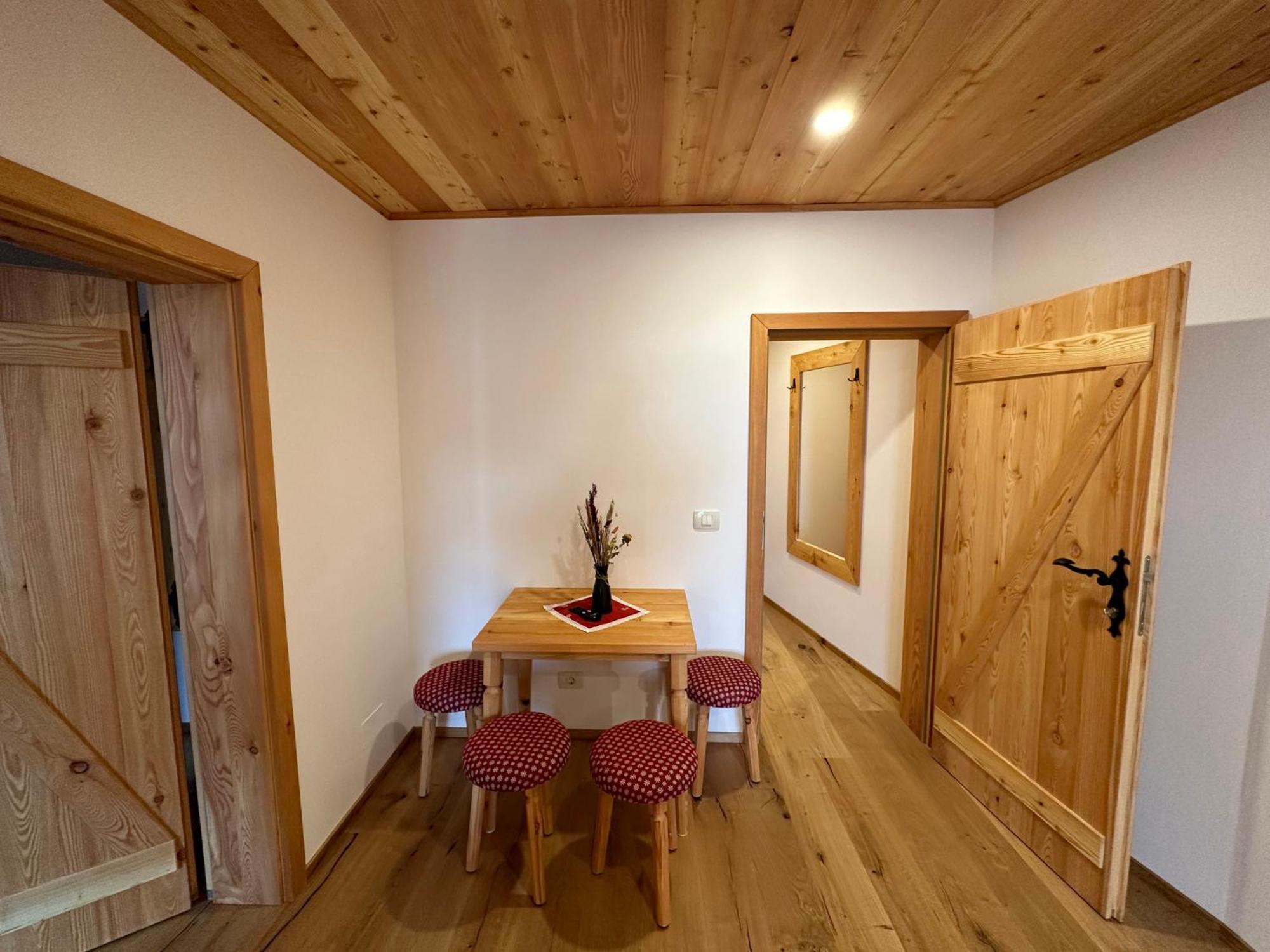 Hotel Surc Kranjska Gora Exteriör bild