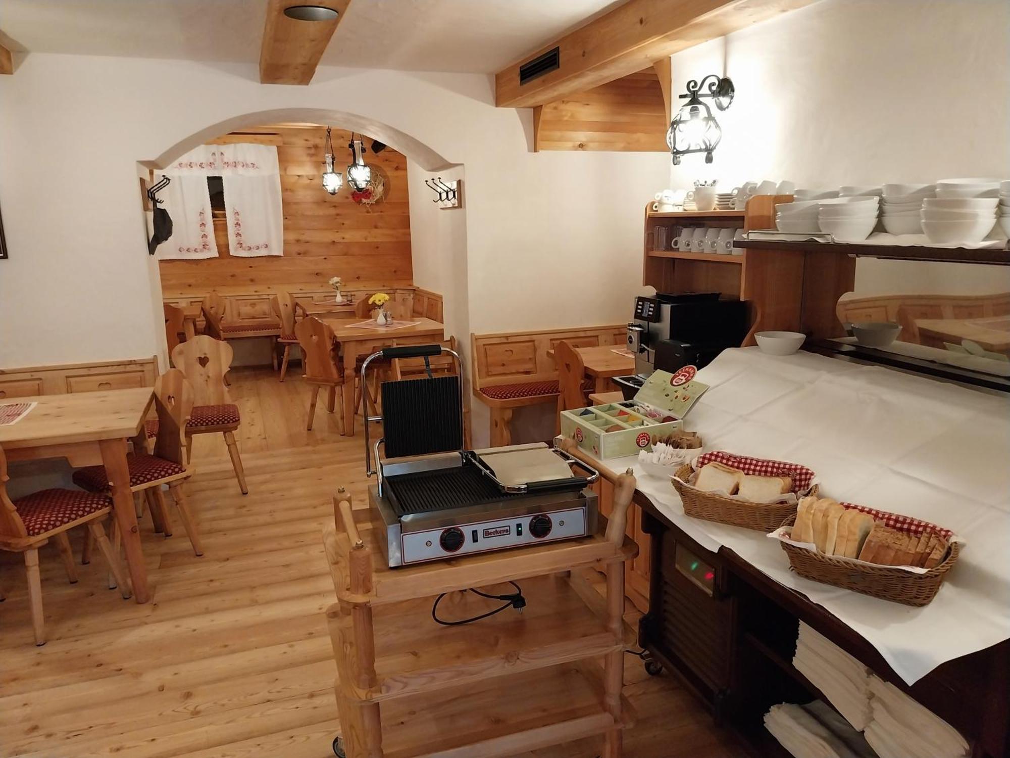 Hotel Surc Kranjska Gora Exteriör bild